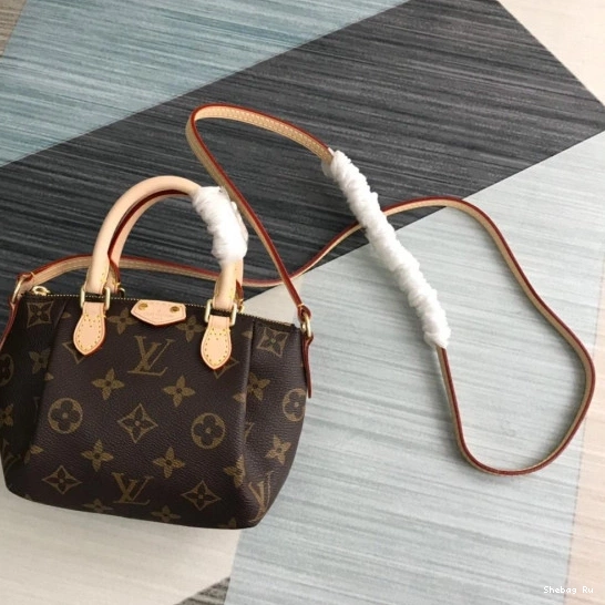 TURENNE Vuitton Louis 0709